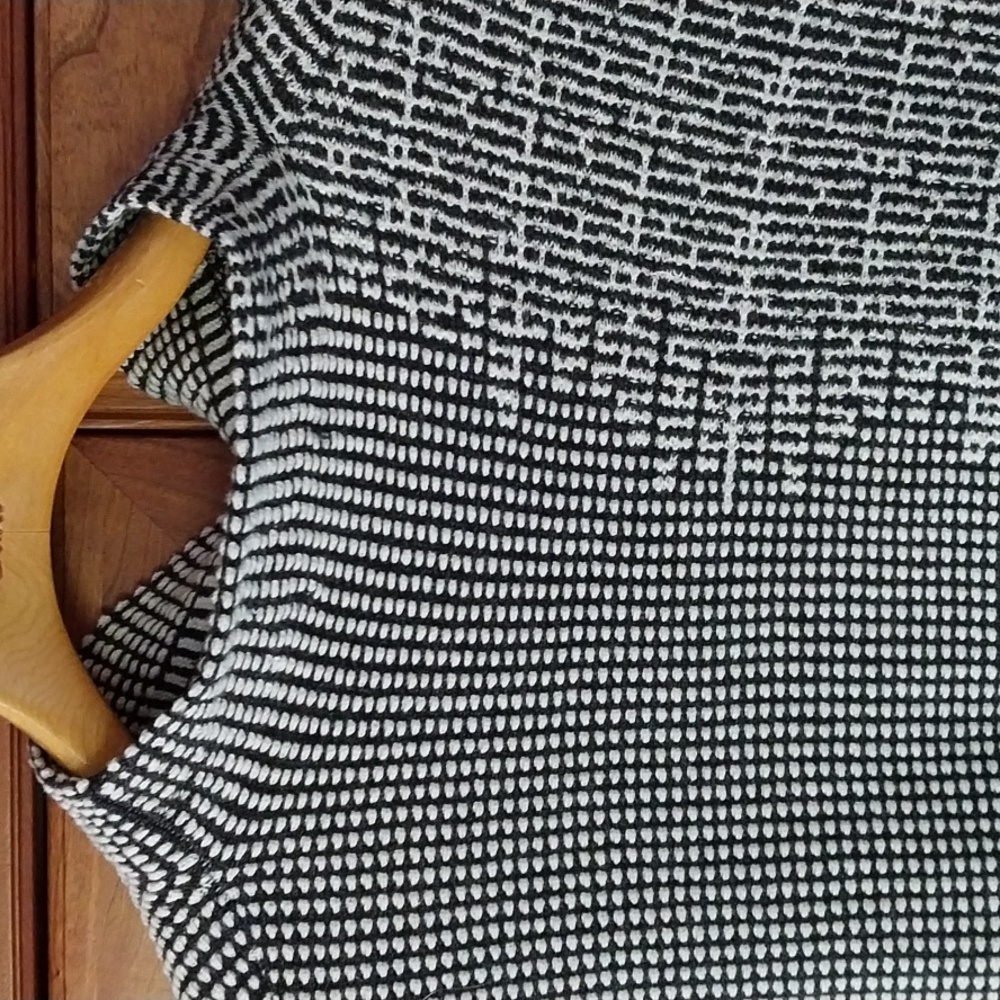 NIC+ZOE Monochrome Striped Knit